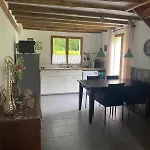 بيت للعطل Liabaquet